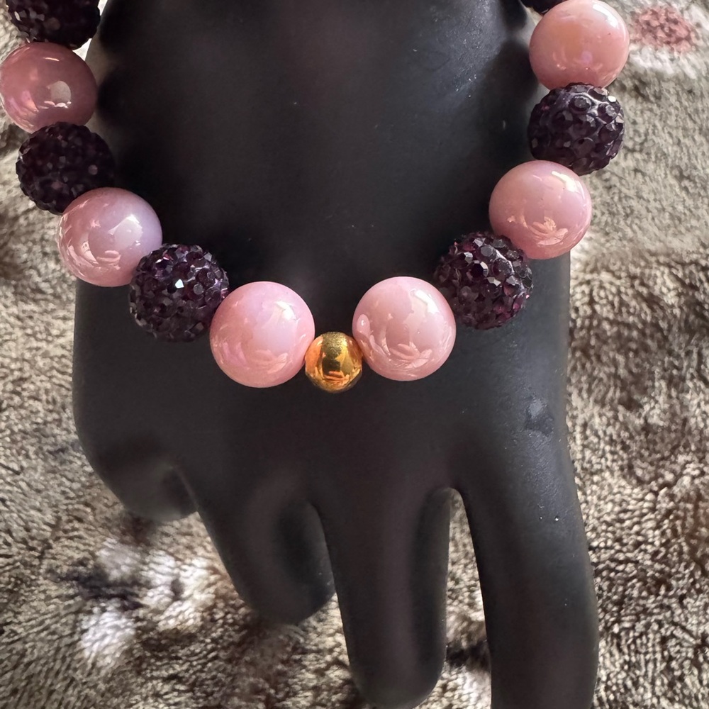 Elegant Pink and Purple Beaded Bracelet